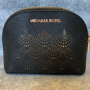 NWT Michael Kors Pouch ***FINAL REDUCTION**